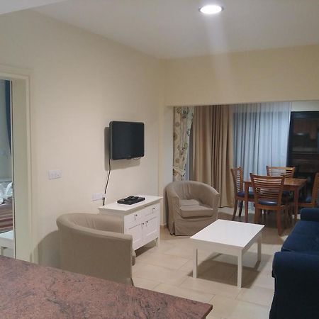 Royal Blue Hotel & Spa Geroskipou Экстерьер фото