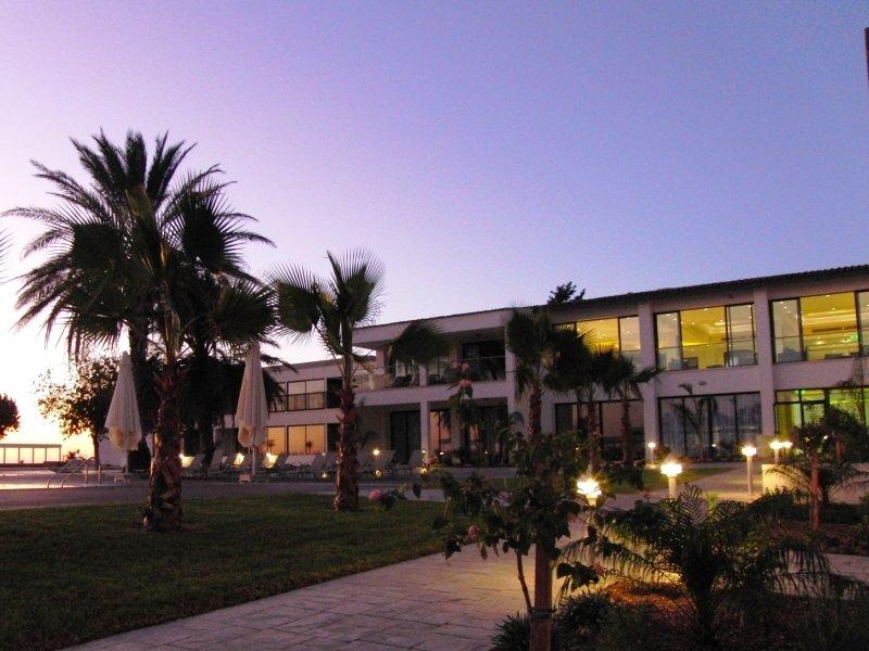 Royal Blue Hotel & Spa Geroskipou Экстерьер фото