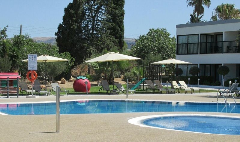 Royal Blue Hotel & Spa Geroskipou Экстерьер фото