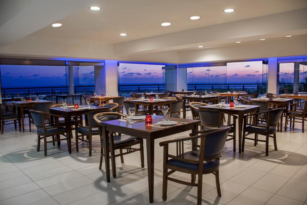 Royal Blue Hotel & Spa Geroskipou Экстерьер фото