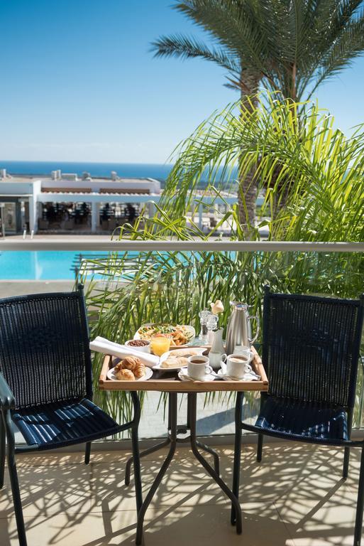 Royal Blue Hotel & Spa Geroskipou Экстерьер фото