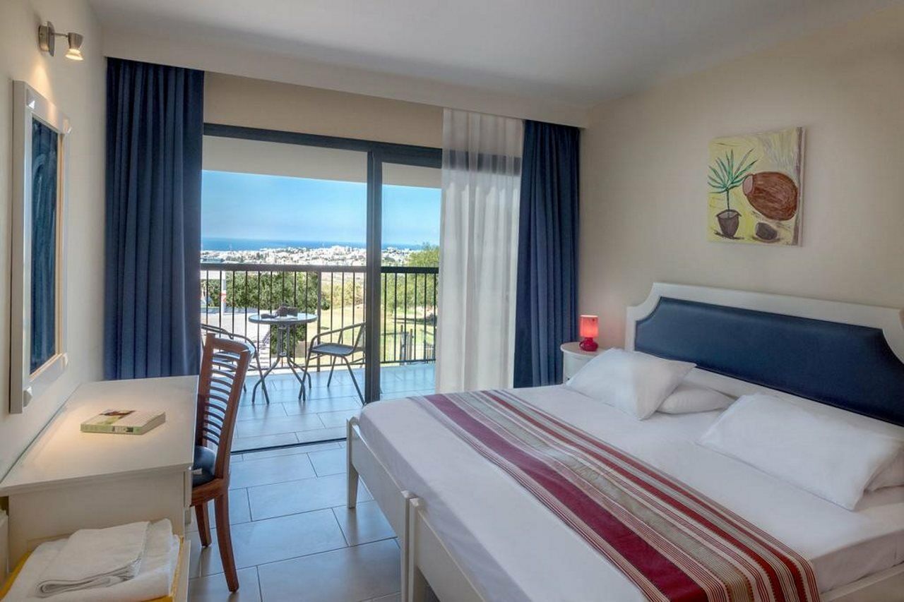 Royal Blue Hotel & Spa Geroskipou Экстерьер фото